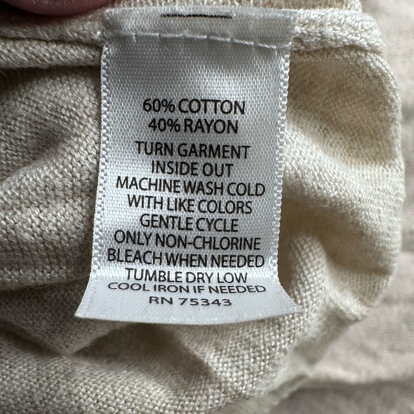 Ruby Moon Top - Picture 4 of 6